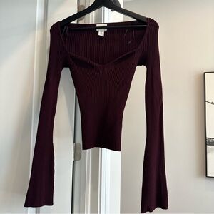 H&M Burgundy Ribbed Cotton Sweetheart Neckline Bell Sleeved Women’s Long Sleeve